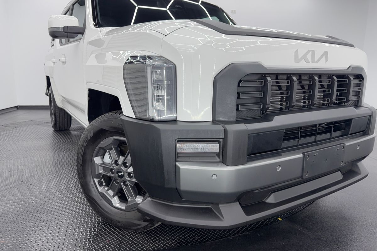 2025 Kia Tasman SX TK 4X4