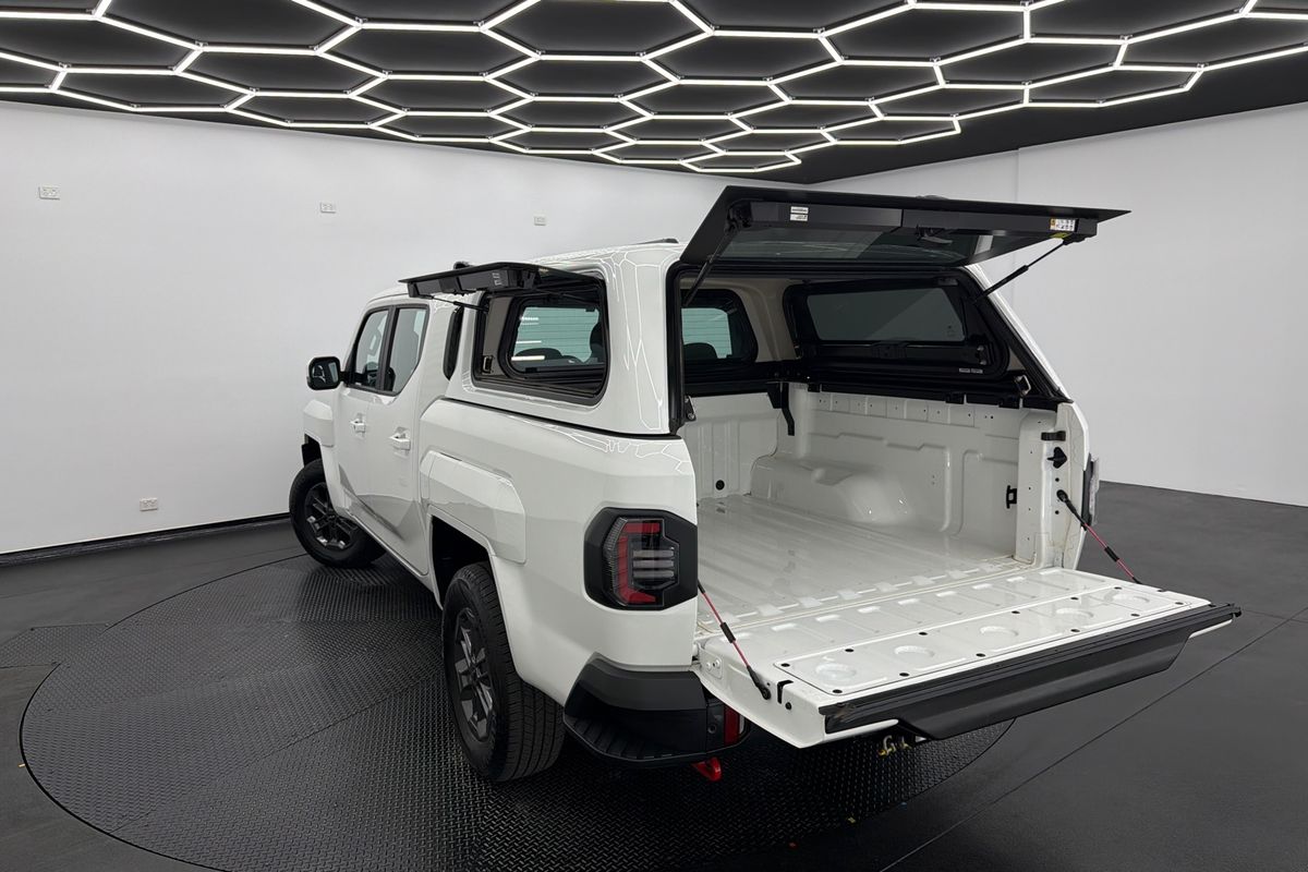 2025 Kia Tasman SX TK 4X4