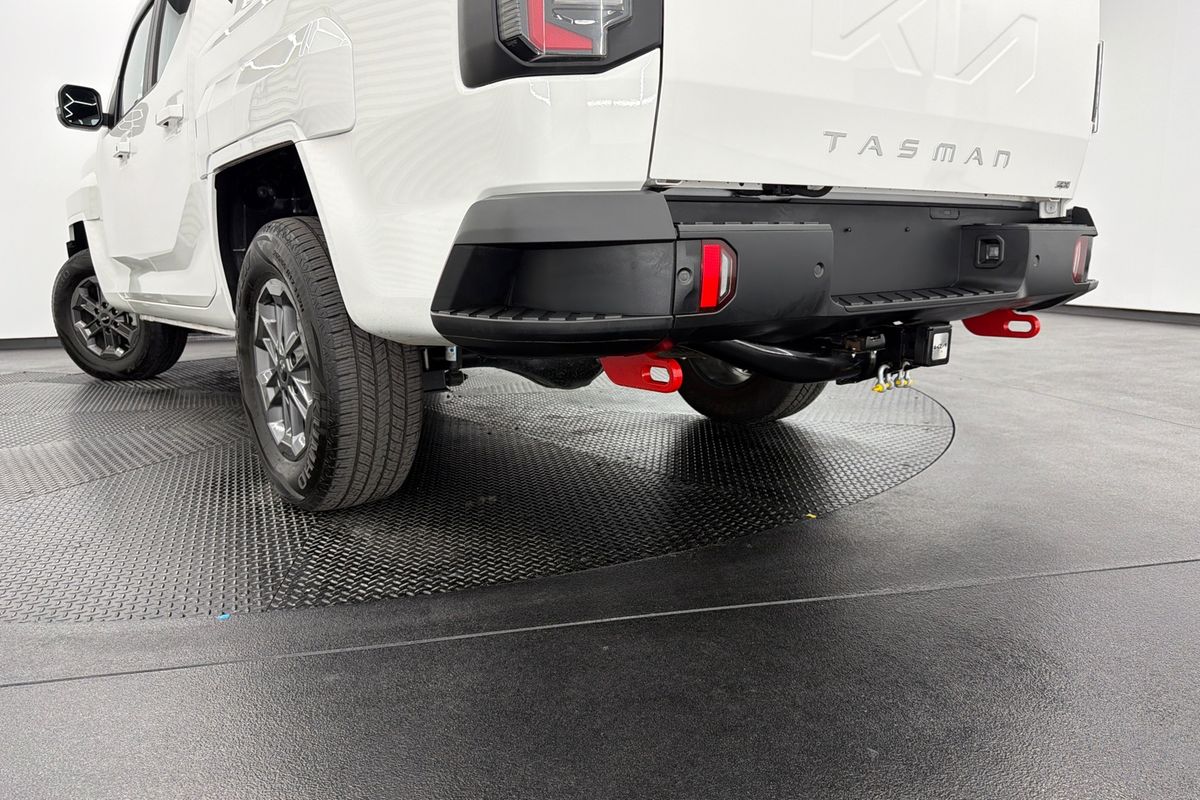 2025 Kia Tasman SX TK 4X4