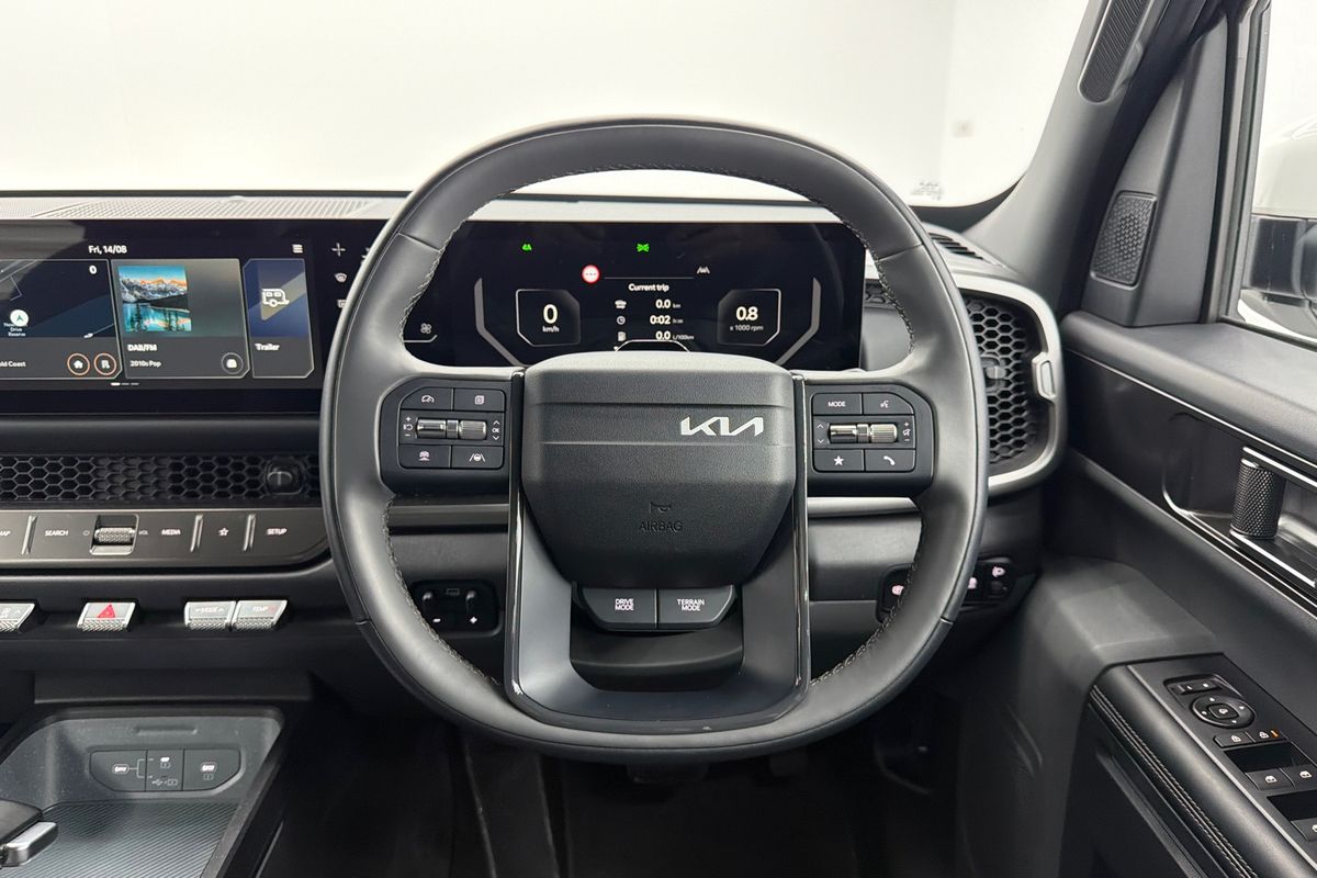 2025 Kia Tasman SX TK 4X4