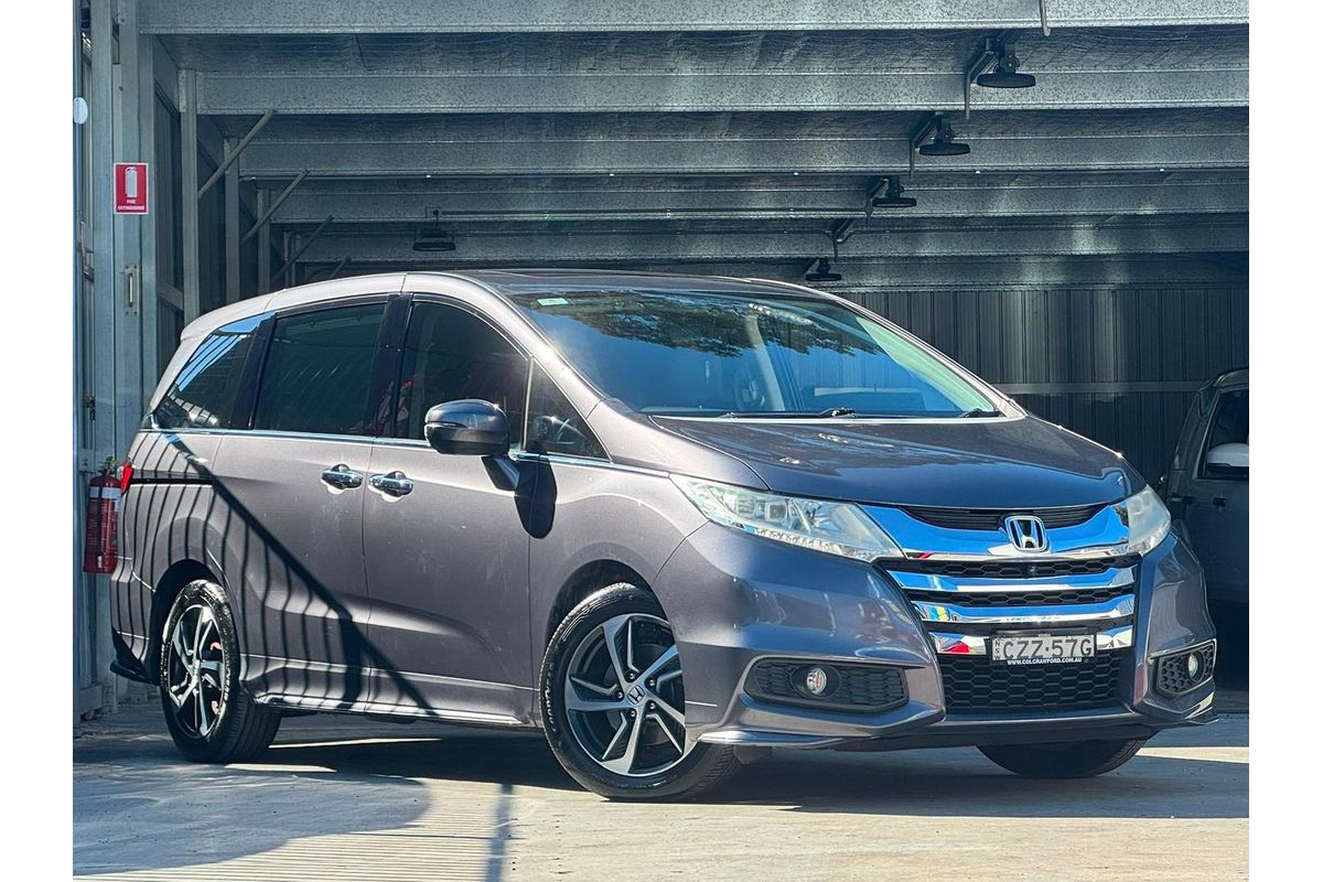 2015 Honda Odyssey VTi-L 5th Gen