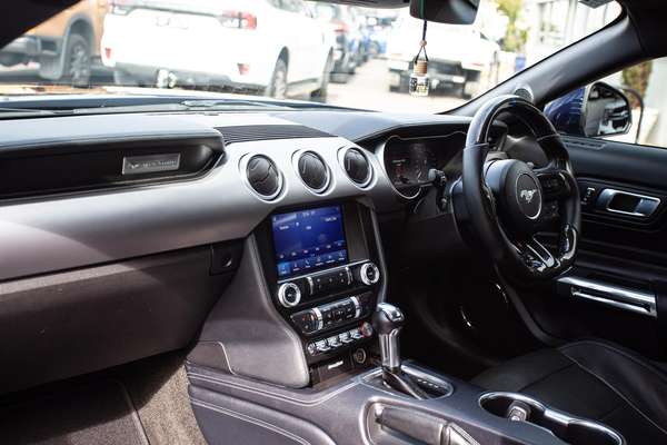 2018 Ford Mustang GT FN thumb-12