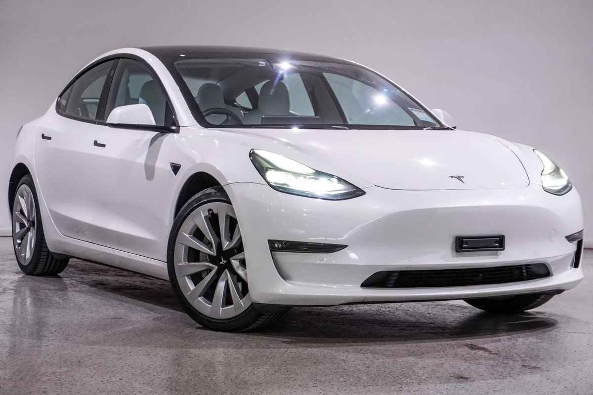2022 Tesla Model 3 Long Range