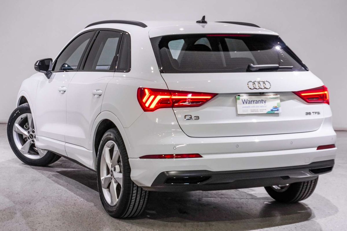2022 Audi Q3 35 TFSI F3