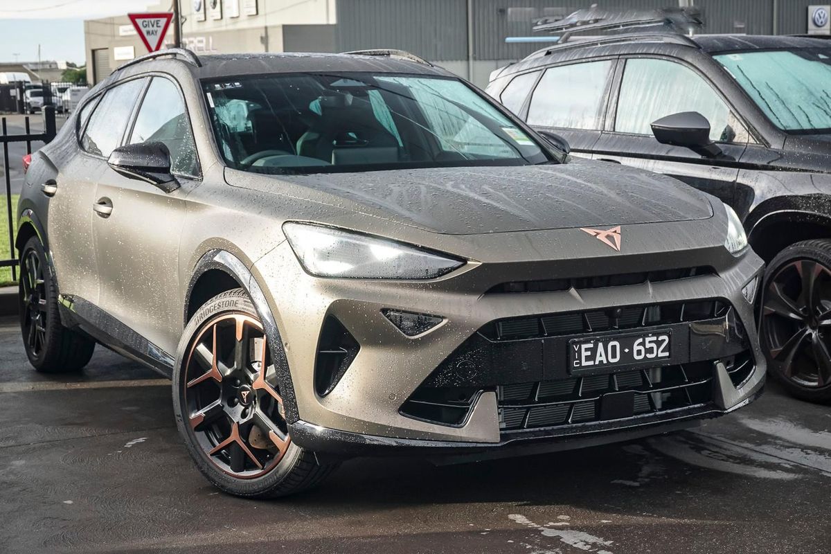 2025 CUPRA Formentor VZx KM