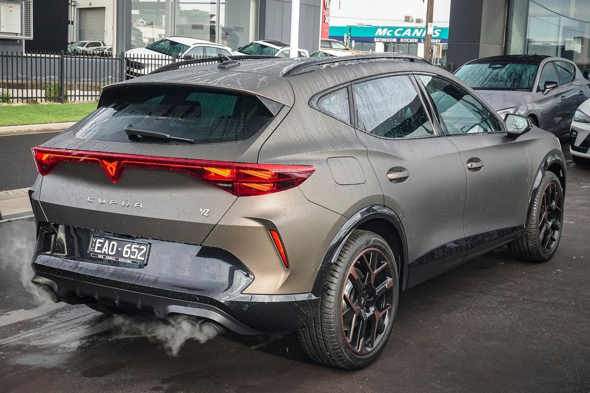 2025 CUPRA Formentor VZx KM