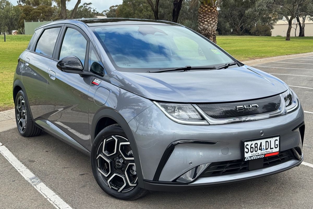 2025 BYD DOLPHIN Premium