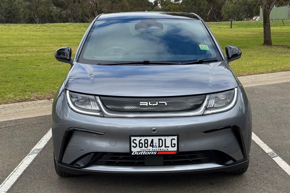2025 BYD DOLPHIN Premium