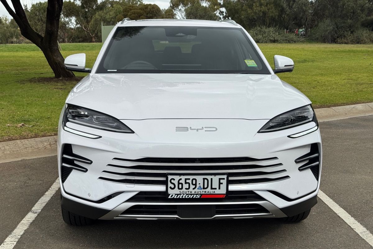 2025 BYD SEALION 6 Premium Extended Range