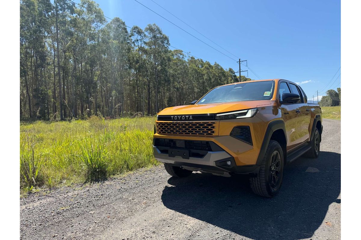 2026 Toyota Hilux Rogue 48V GUN227R 4X4