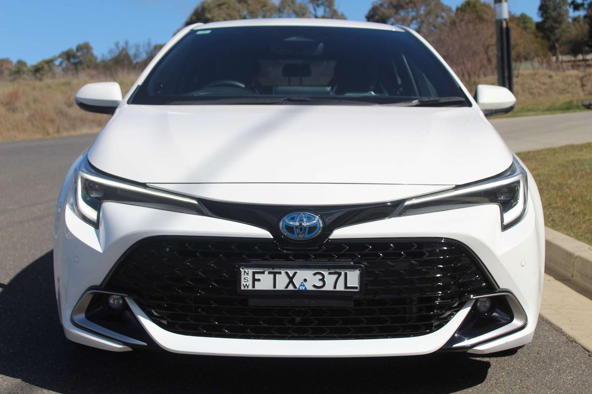 2025 Toyota Corolla ZR Hybrid ZWE219R
