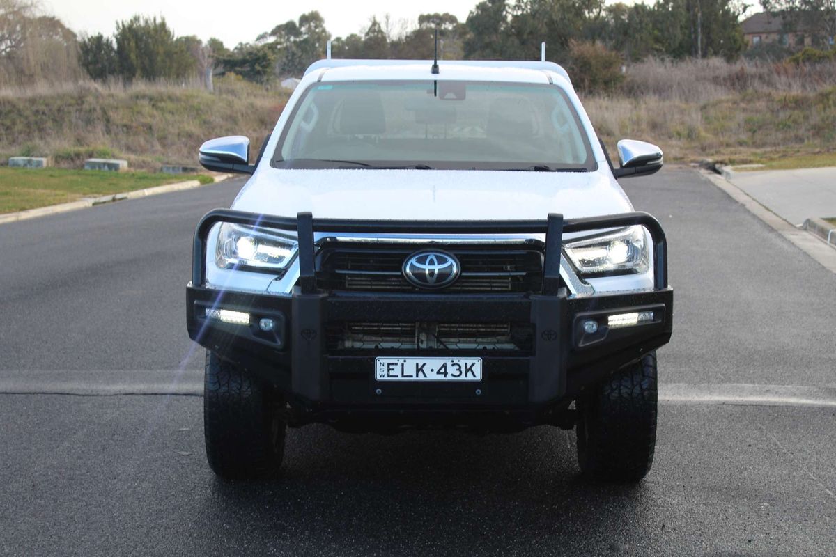 2020 Toyota Hilux SR5 GUN126R