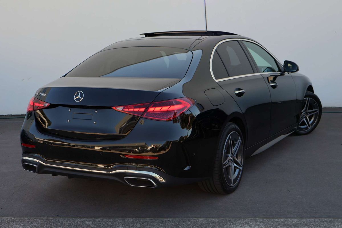 2025 Mercedes-Benz C-Class C350 e W206