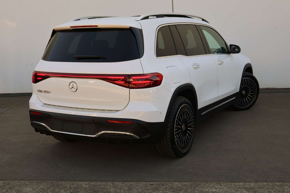 2025 Mercedes-Benz EQB EQB250+ X243