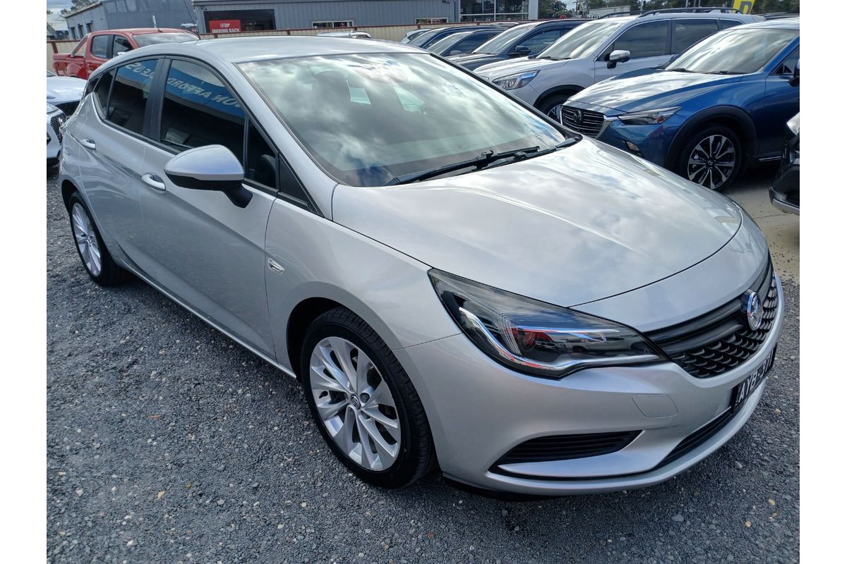 2018 Holden Astra R BK
