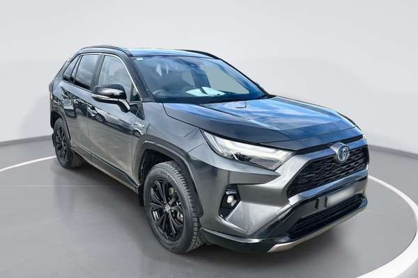 2022 Toyota RAV4 XSE AXAH52R