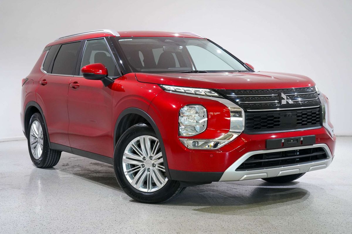 2022 Mitsubishi Outlander LS ZM