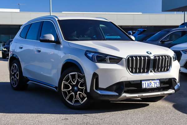 2023 BMW iX1 xDrive30 xLine U11