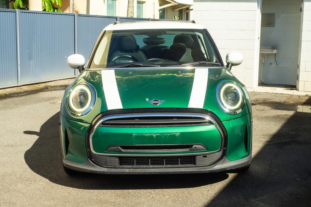 2021 MINI Hatch Cooper Classic F55 LCI