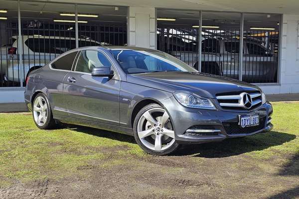 2012 Mercedes-Benz C-Class C250 BlueEFFICIENCY C204