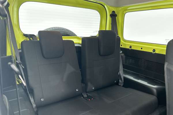 2022 Suzuki Jimny GJ thumb-11