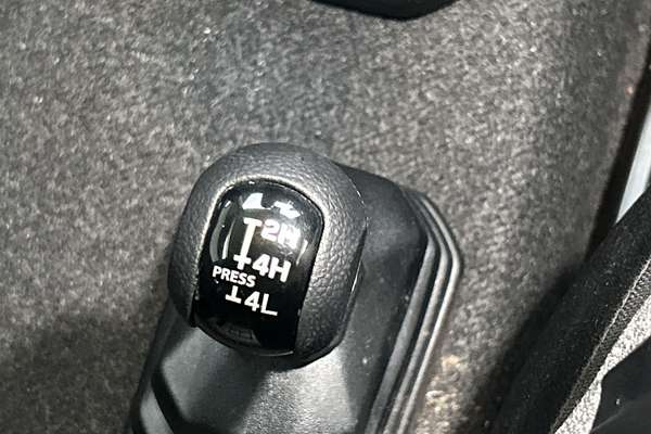 2022 Suzuki Jimny GJ thumb-17