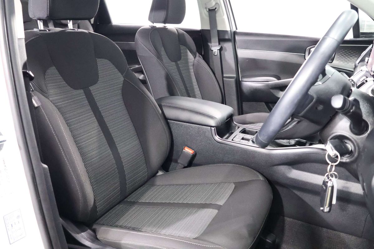 2023 Kia Sorento Sport MQ4