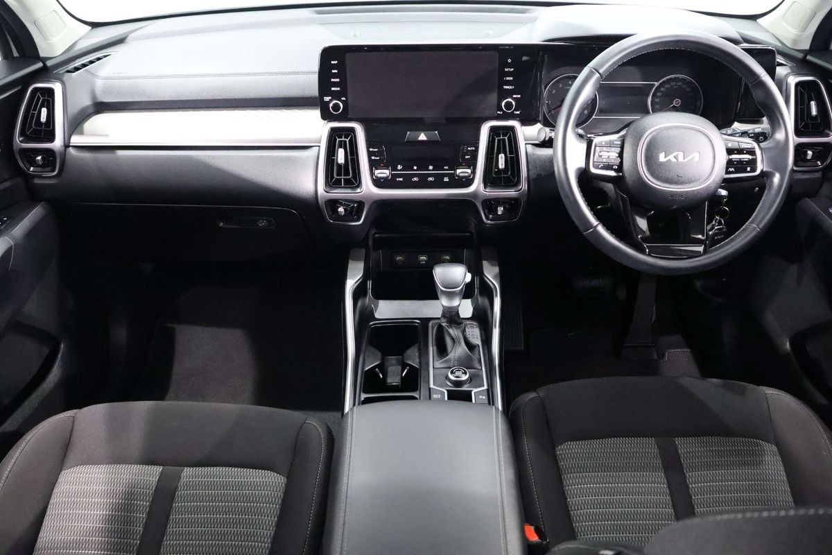 2023 Kia Sorento Sport MQ4