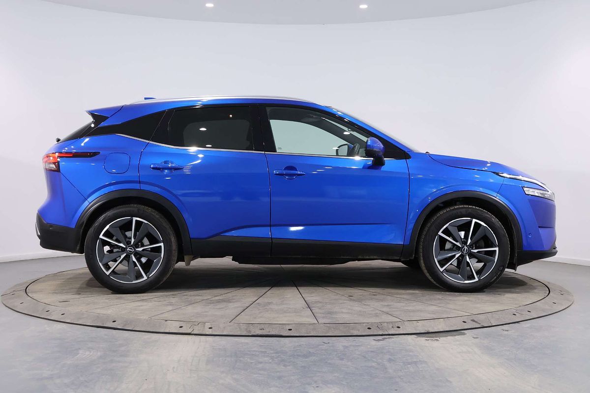 2023 Nissan QASHQAI Ti J12