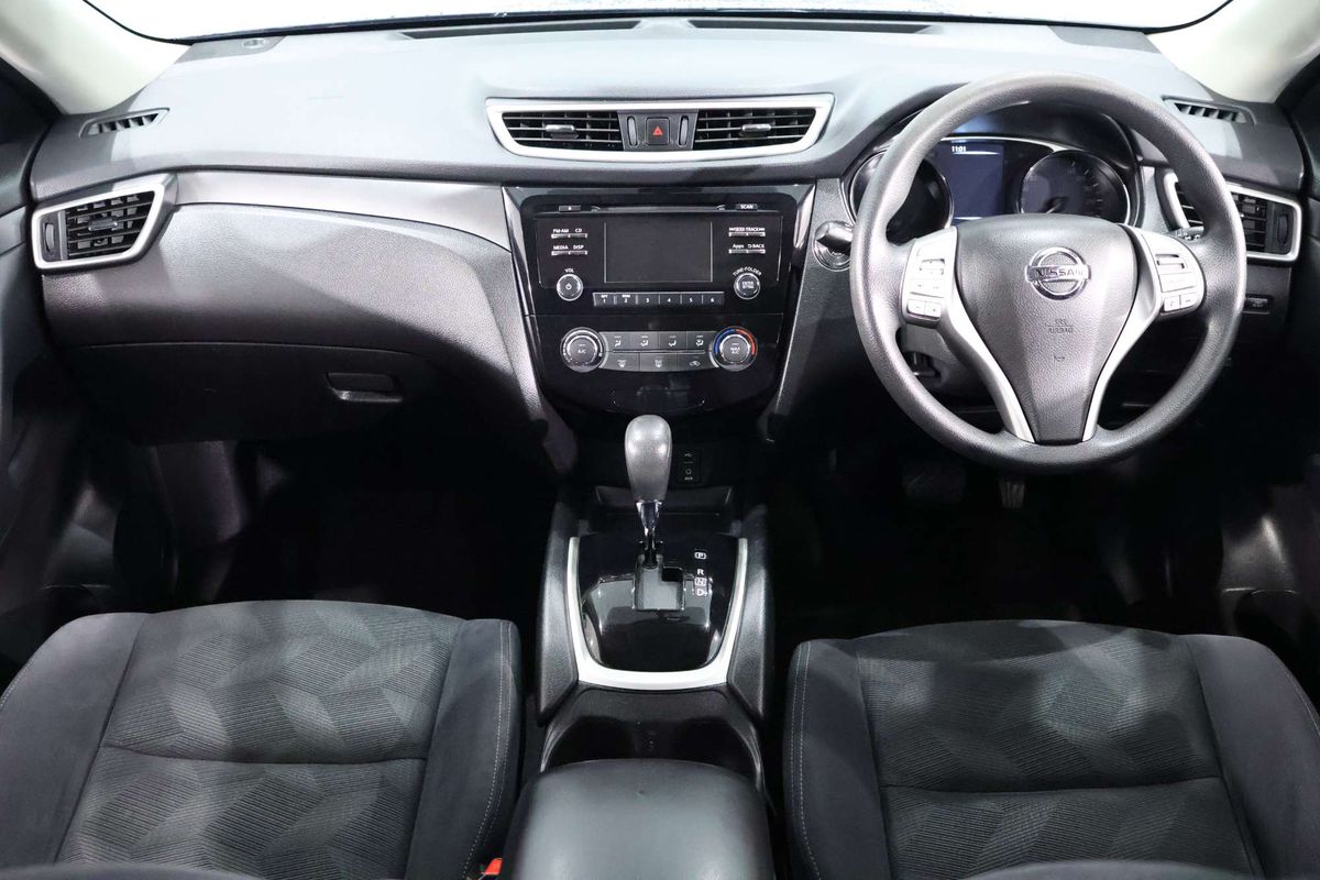 2016 Nissan X-TRAIL ST T32