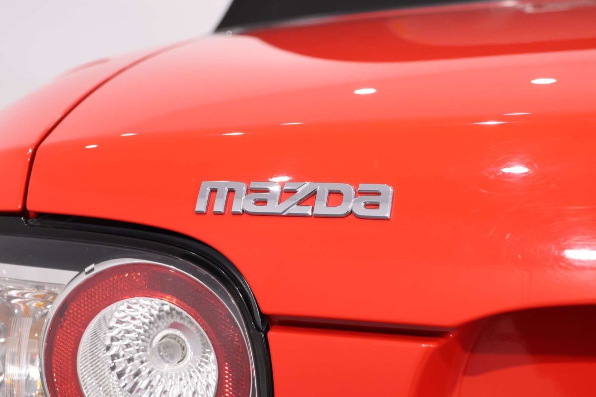 2006 Mazda MX-5 NC Series 1