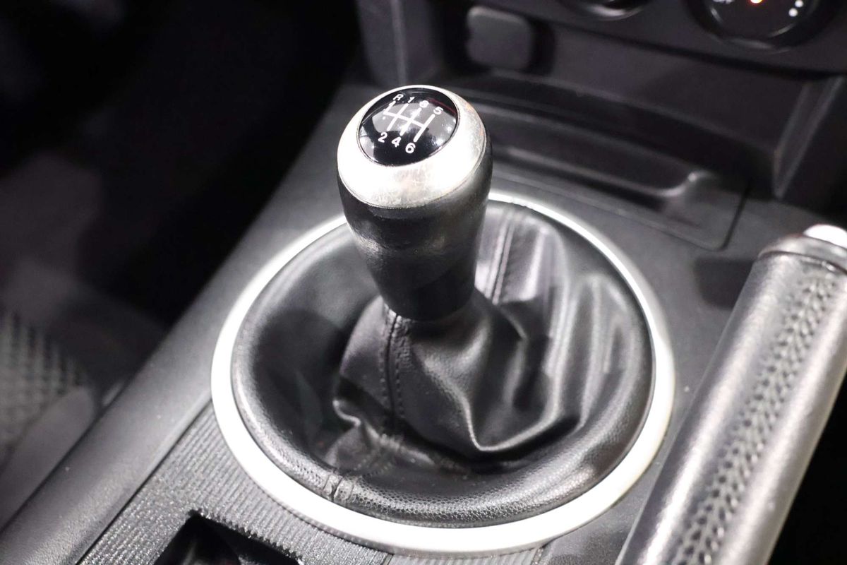 2006 Mazda MX-5 NC Series 1