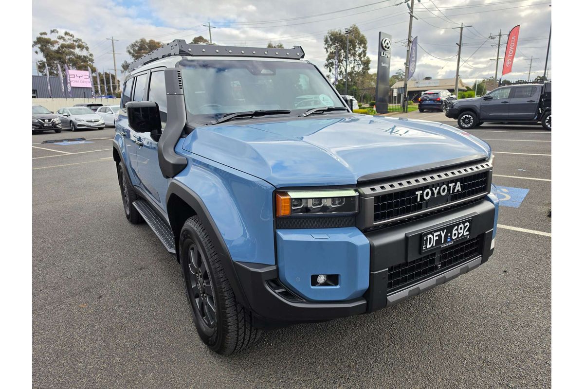 2024 Toyota Landcruiser Prado Altitude GDJ251R