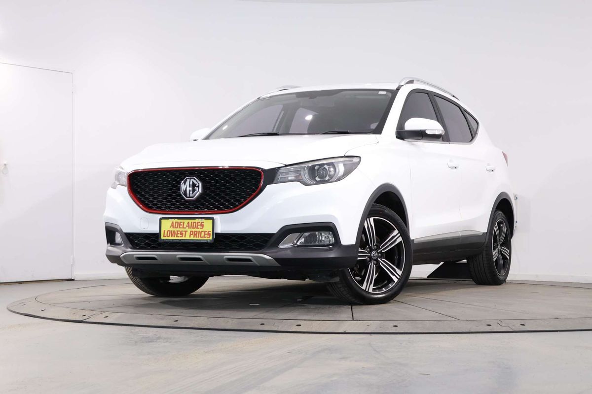2018 MG ZS Essence AZS1