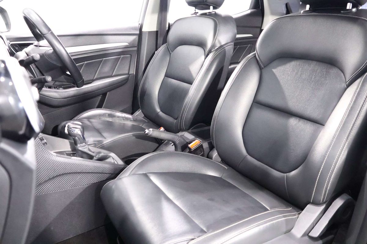 2018 MG ZS Essence AZS1