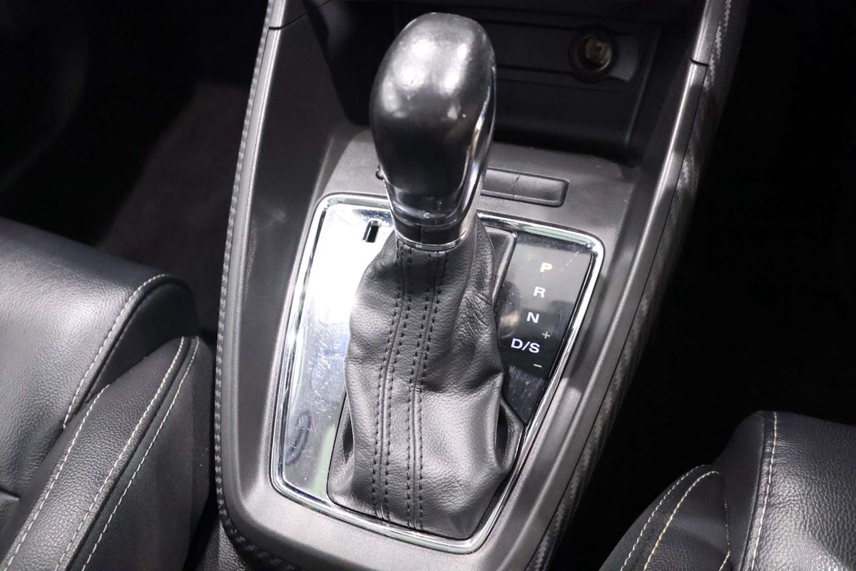 2018 MG ZS Essence AZS1