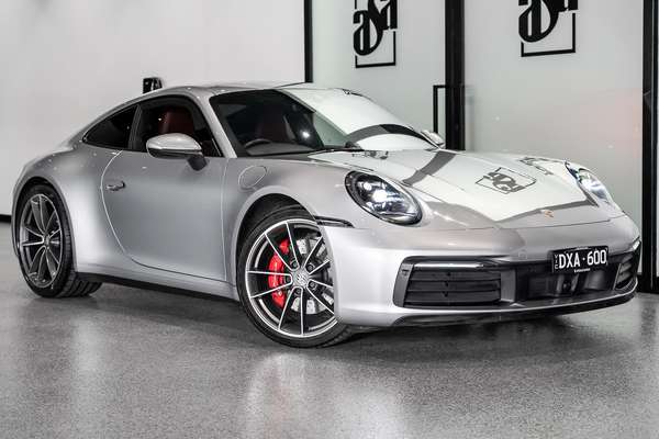 2020 Porsche 911 Carrera S 992