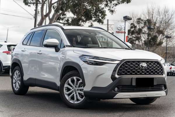 2025 Toyota Corolla Cross GXL MXGH10R
