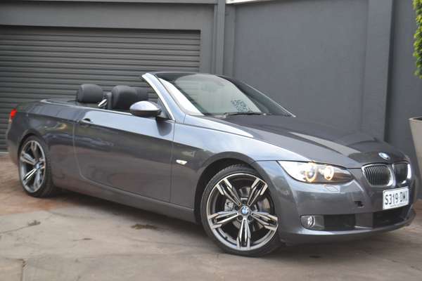 2007 BMW 3 Series 325i E93