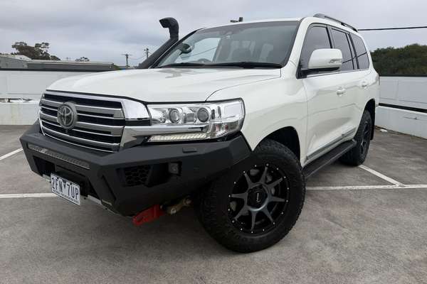 2021 Toyota Landcruiser Sahara VDJ200R