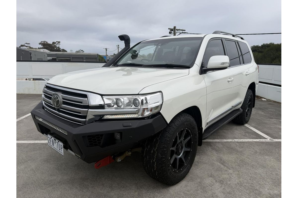 2021 Toyota Landcruiser Sahara VDJ200R