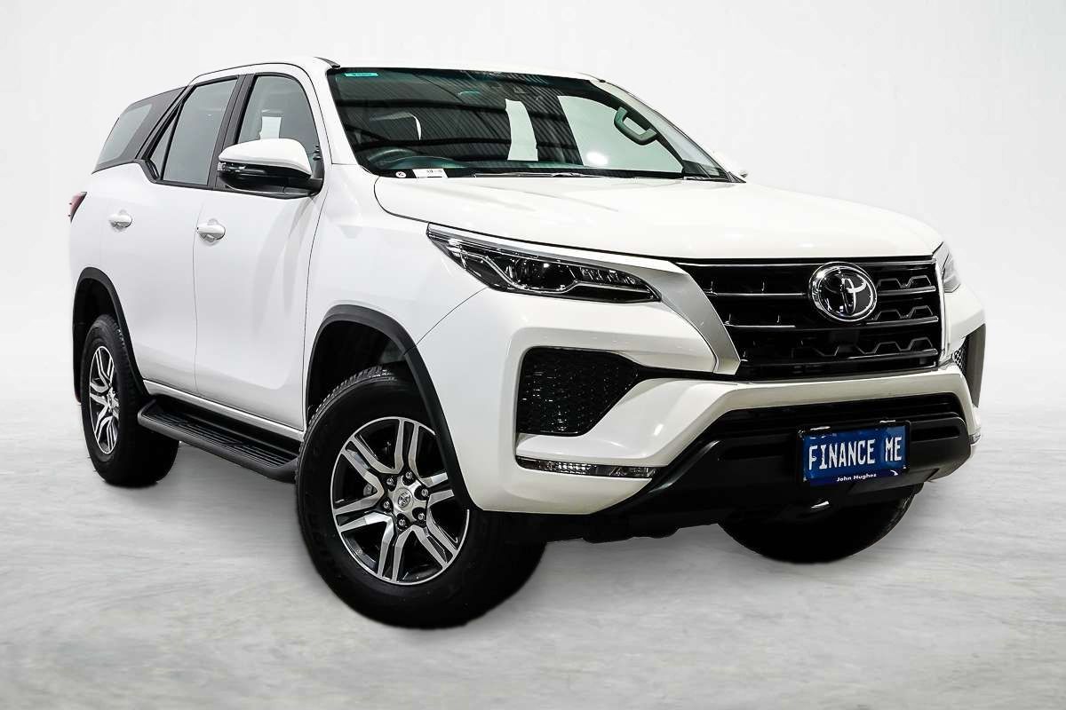 2025 Toyota Fortuner GX GUN156R