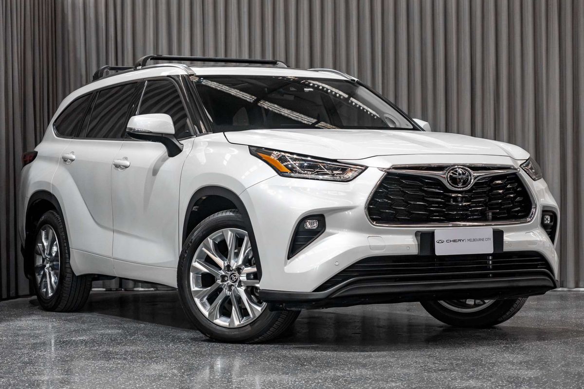 2022 Toyota Kluger Grande GSU75R