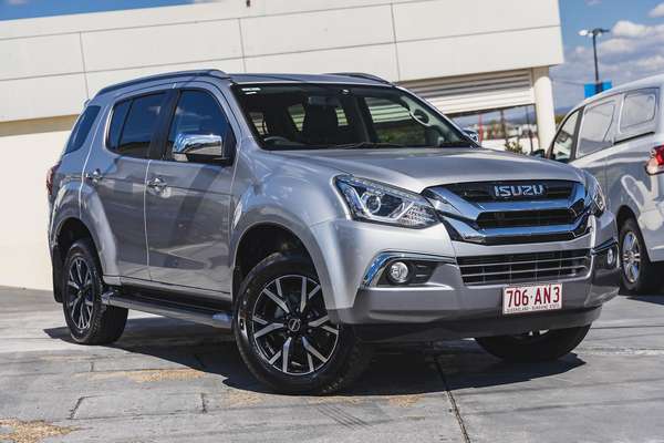 2020 Isuzu MU-X LS-T