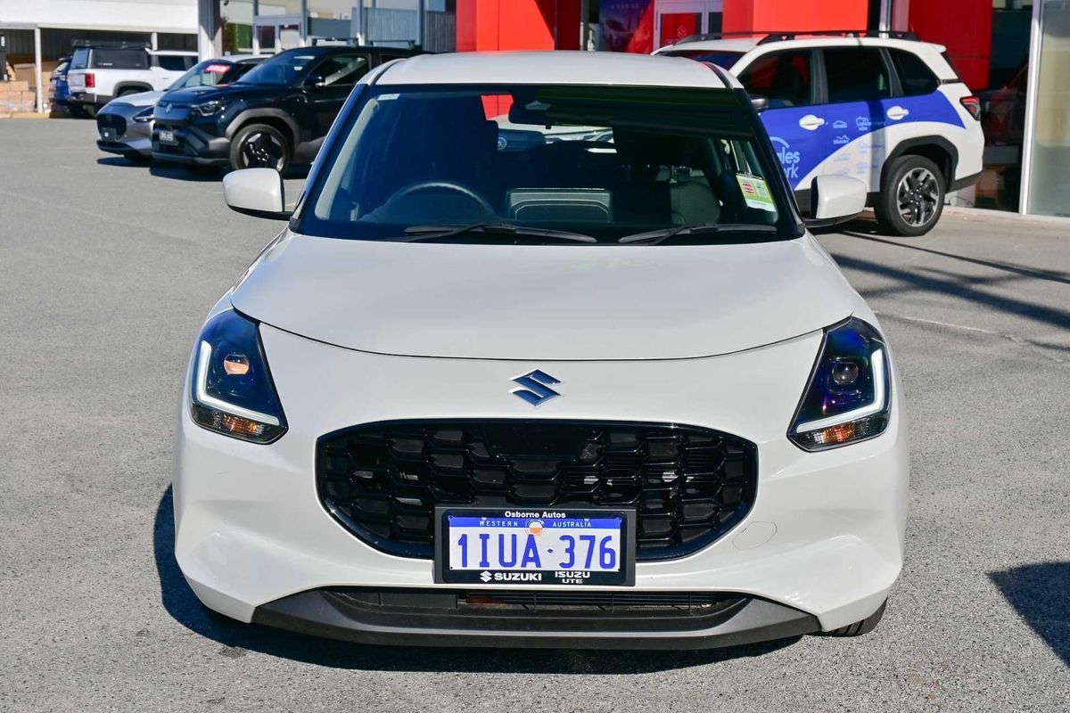 2025 Suzuki Swift Hybrid UZ
