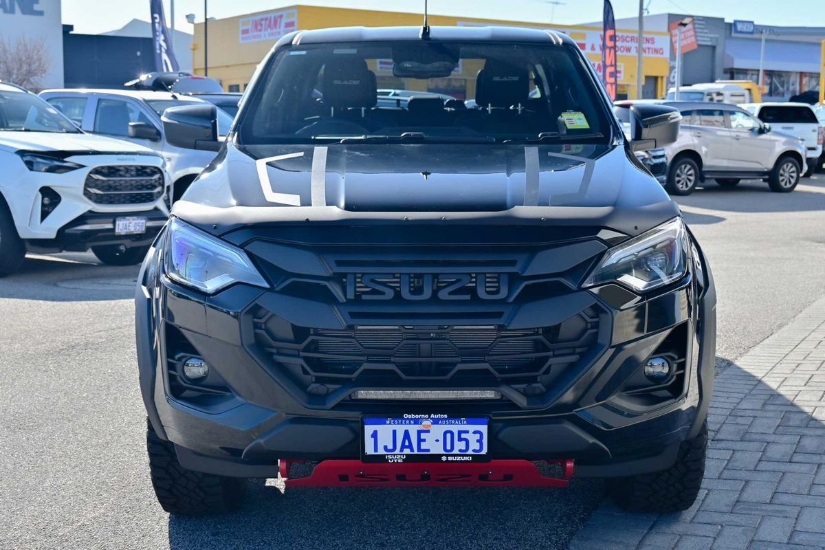 2026 Isuzu D-MAX BLADE 4X4