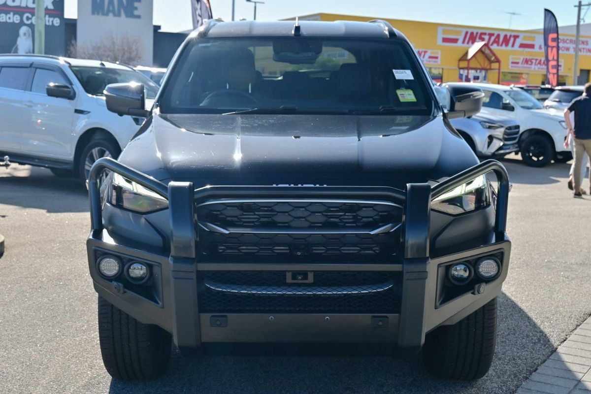 2025 Isuzu MU-X LS-T