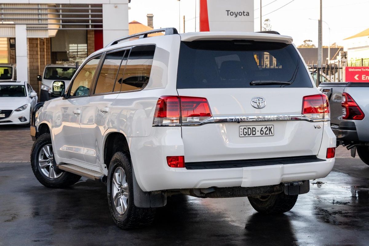 2017 Toyota Landcruiser GXL VDJ200R