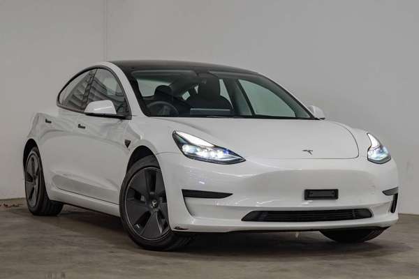 2023 Tesla Model 3 Rear-Wheel Drive