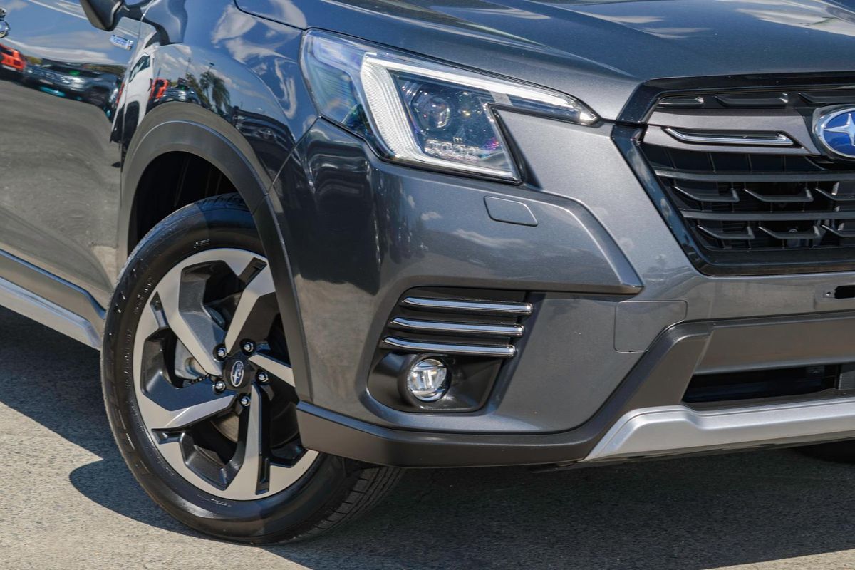2023 Subaru Forester Hybrid L S5